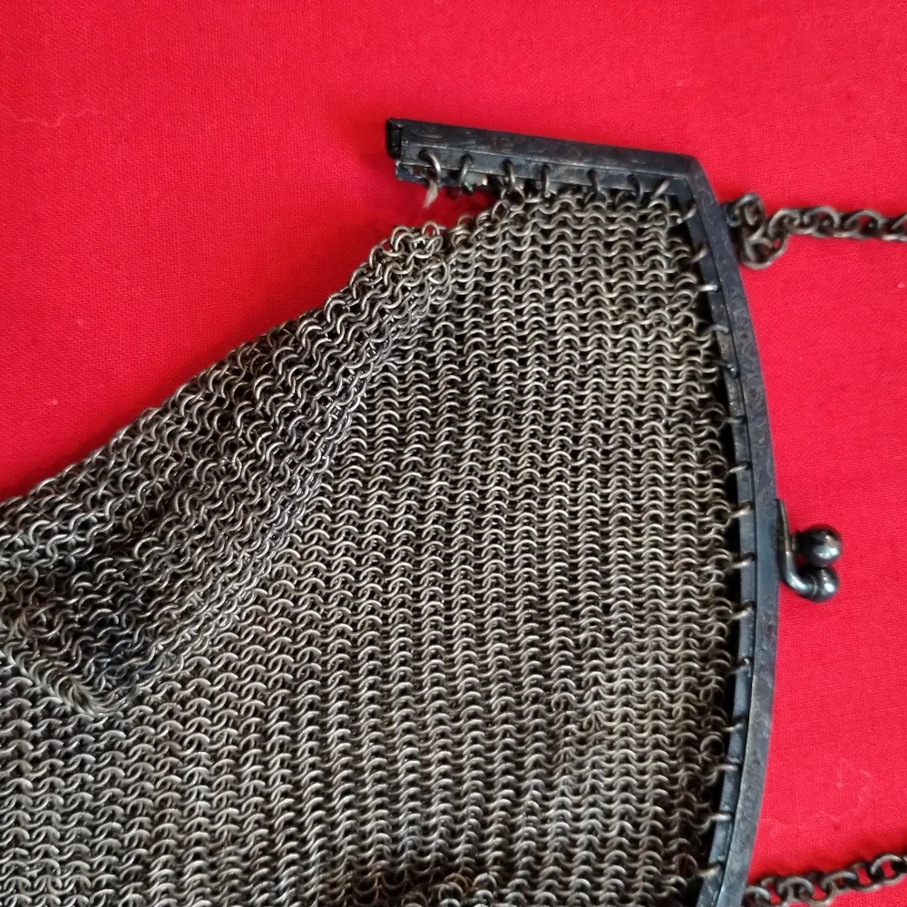 Vintage Metal Mesh Bags Purse - Whiting & Davis Co. - Picture 5 of 12
